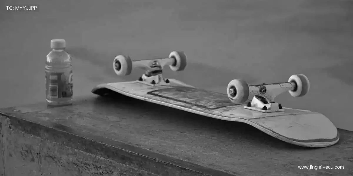 🎨创意周边，限量首发！🎁收藏热爱，让支持别具一格！